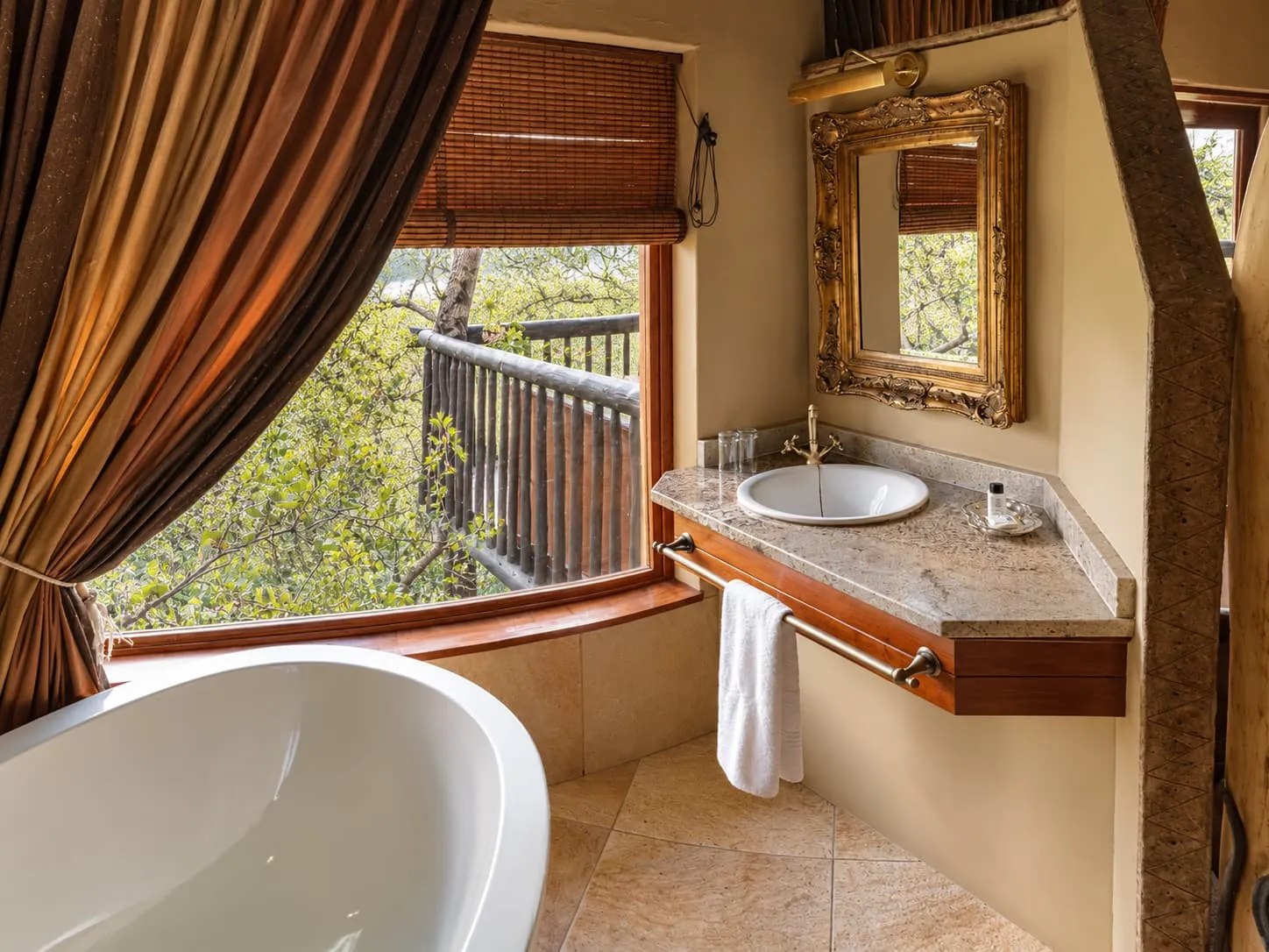 Presidential Suite — photo 3 of 9
